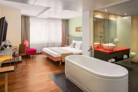 Ramada by Wyndham Baden du Parc - 5