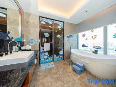Crowne Plaza Huizhou by IHG - 49
