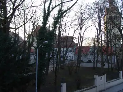 Castle - 12
