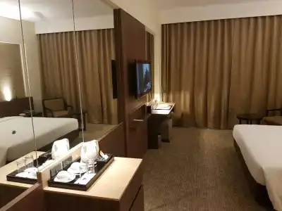 Louis' Tavern Don Muang - 6