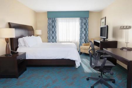 Hilton Garden Inn Fargo - 54