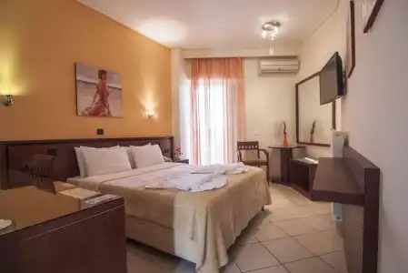 Almira Mare - 4