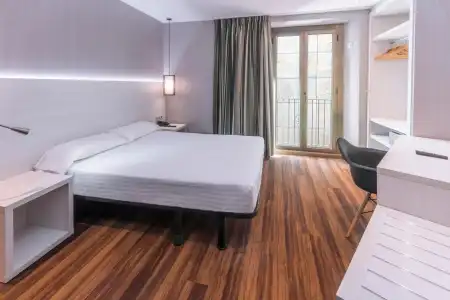 Hostal Operaramblas - 1