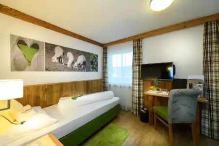 Alpenpark Resort - 51
