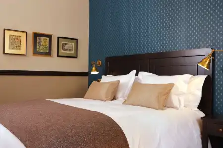 Boutique Castillo Rojo - 133