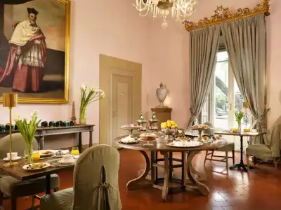 Al Palazzo del Marchese di Camugliano Residenza d'Epoca - 11