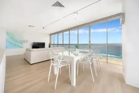 ULTIQA Air On Broadbeach - 63