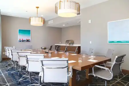 DoubleTree by Hilton Ocean City Oceanfront - 19