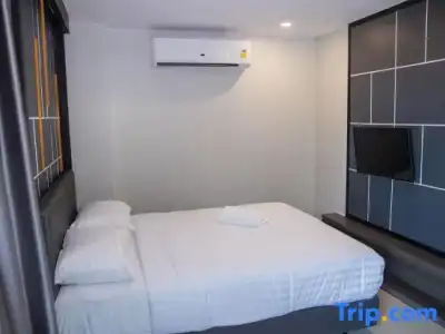 Hallton Bangkok - 65