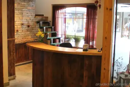 Pollux - 27