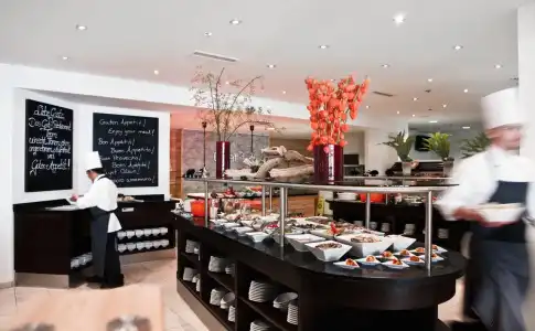 Holiday Inn Munich City Centre - 10