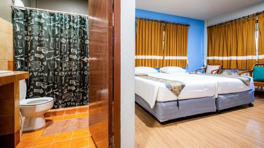 Baan Klang Aow Beach Resort - 16