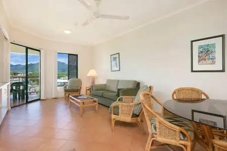 Tropic Towers Apartments - 105