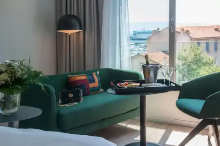 Mercure Ajaccio Centre - 76