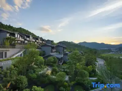 Absolute Twin Sands Resort & Spa - 86