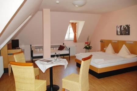 & Café Ritter von Böhl - 11