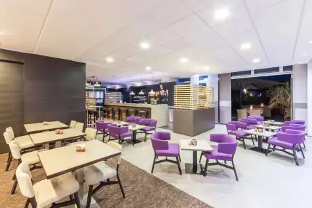 Park Inn by Radisson Goettingen - 23