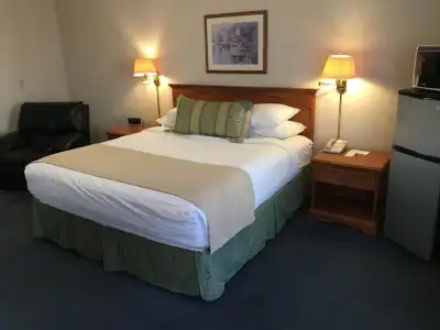 Garden Inn and Suites - 3