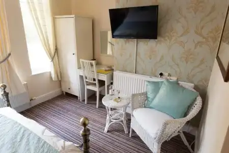 The Ascott - 64