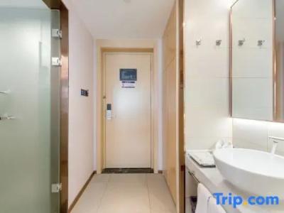 7 Days Inn Dongguan Shijie Jiarong Shopping Plaza - 124