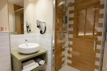 Hôtel le Kennedy, Clermont-Ferrand, The Originals Relais - 52