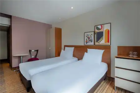 Spark By Hilton Lyon Ouest - 2