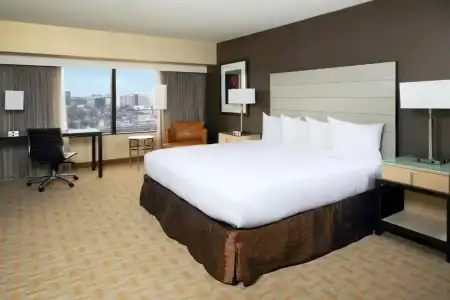 Hilton Los Angeles Airport - 90