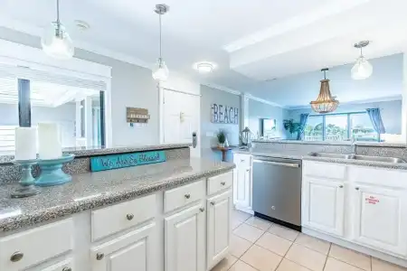 823 Harbour Point - 41