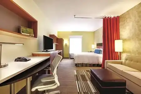 Home2 Suites by Hilton College Station - 26