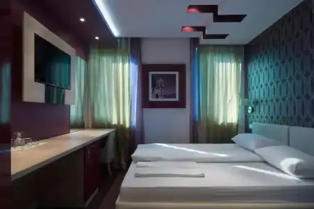 Ženeva Lux - 49