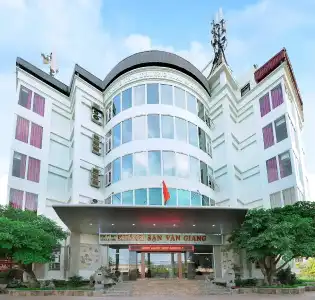 Van Giang - 0