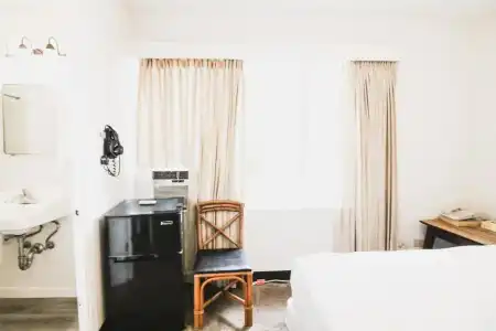 Royal Grove Waikiki - 32