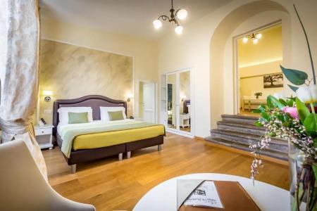 La Scaletta Al Ponte Vecchio - 287