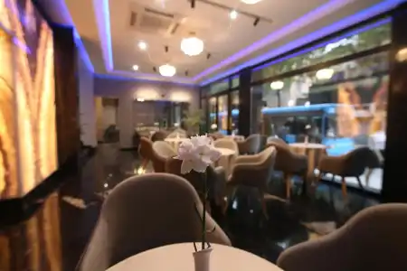 Emerald Boutique - 12