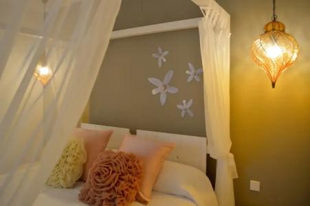 Tarongeta - Adults Only - 60