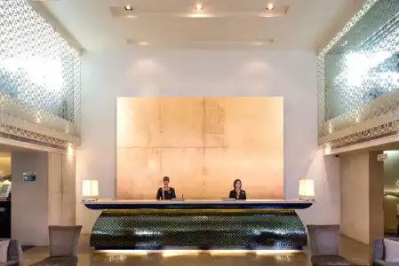 Furama Silom - 10