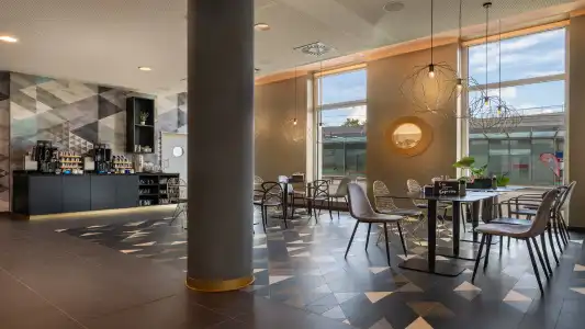 Holiday Inn - the niu, Ridge Halle Central Station by IHG - 27