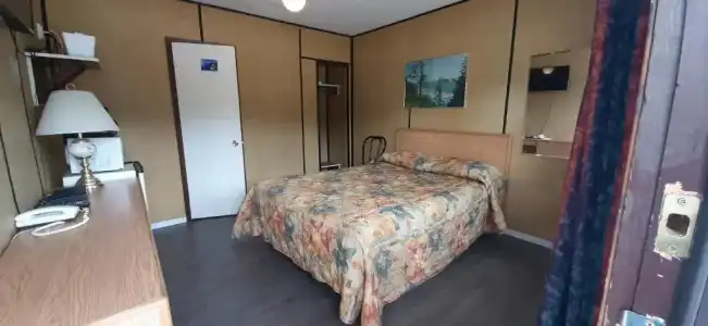 Mary's Motel - 25