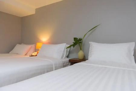 Sabai Sathorn - 252