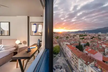 Royal Suites-Sky - 34