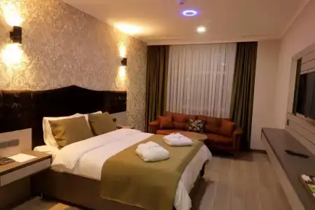 Eli̇t Otelhan - 1