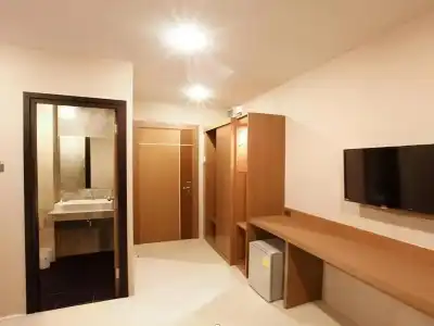 The Plubpla Serviced Apartment - 5