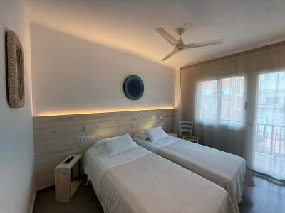 Hostal Rom - 25