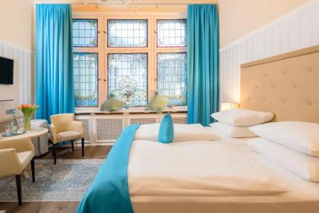 Augusta Am Kurfürstendamm - 37