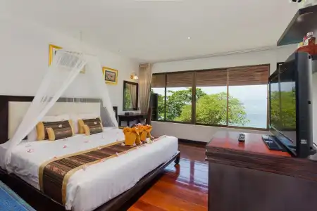 Phi Phi Natural Resort - 5