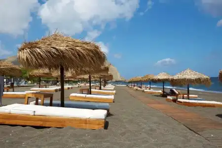 Black Rose Beach Suites - 19