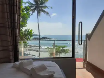 Coral Beach - 5