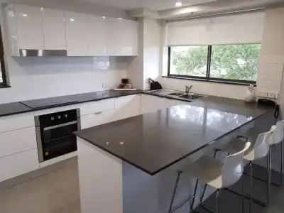 Gemini Court Holiday Apartments - 21