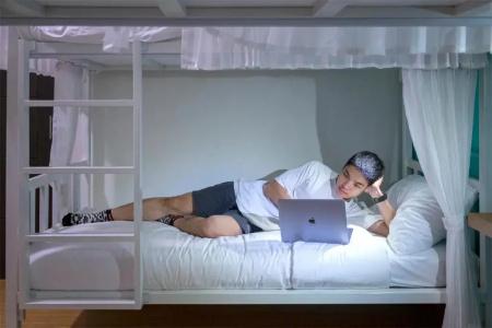 BED Friends Poshtel - 24