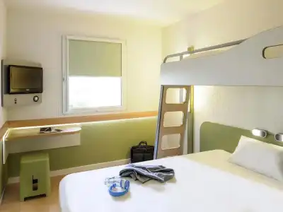 Ibis Budget Duisburg City - 17
